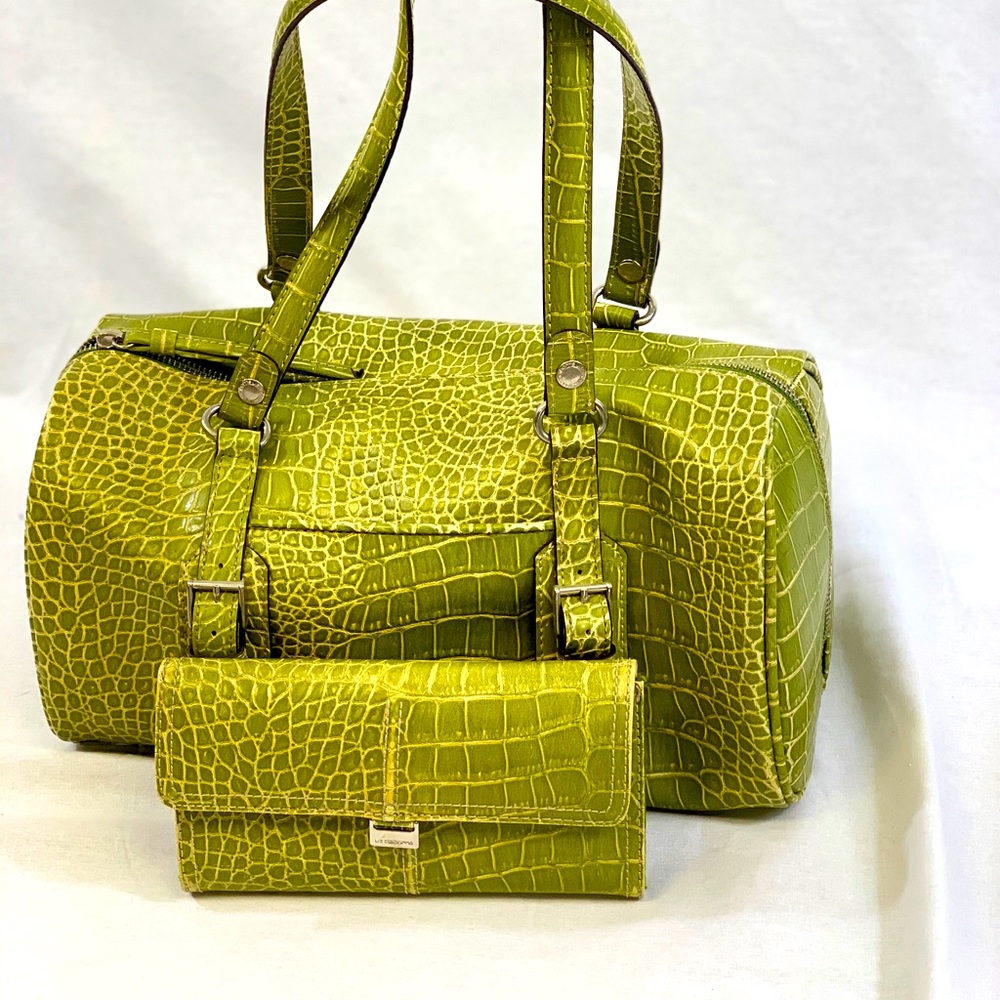 Liz Claiborne Purse and Wallet set Lime Green - Picture 3 of 6